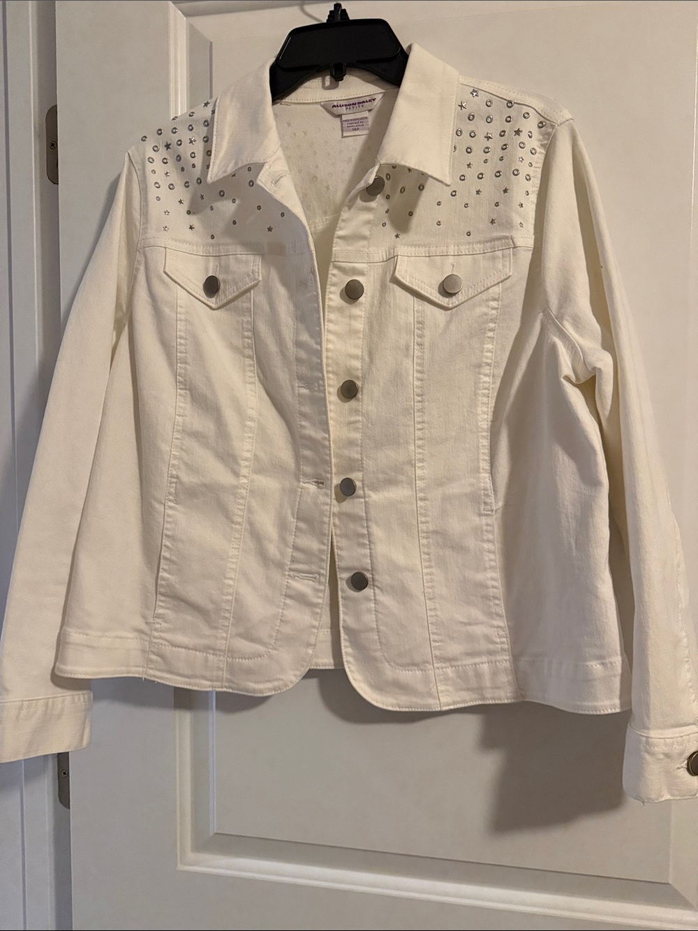 Alison Daley White Denim Jacket Women’s Button Front Jean Jacket Classic